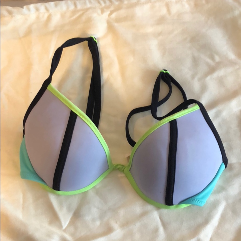 Victoria’s Secret Push-Up Swimsuit Top